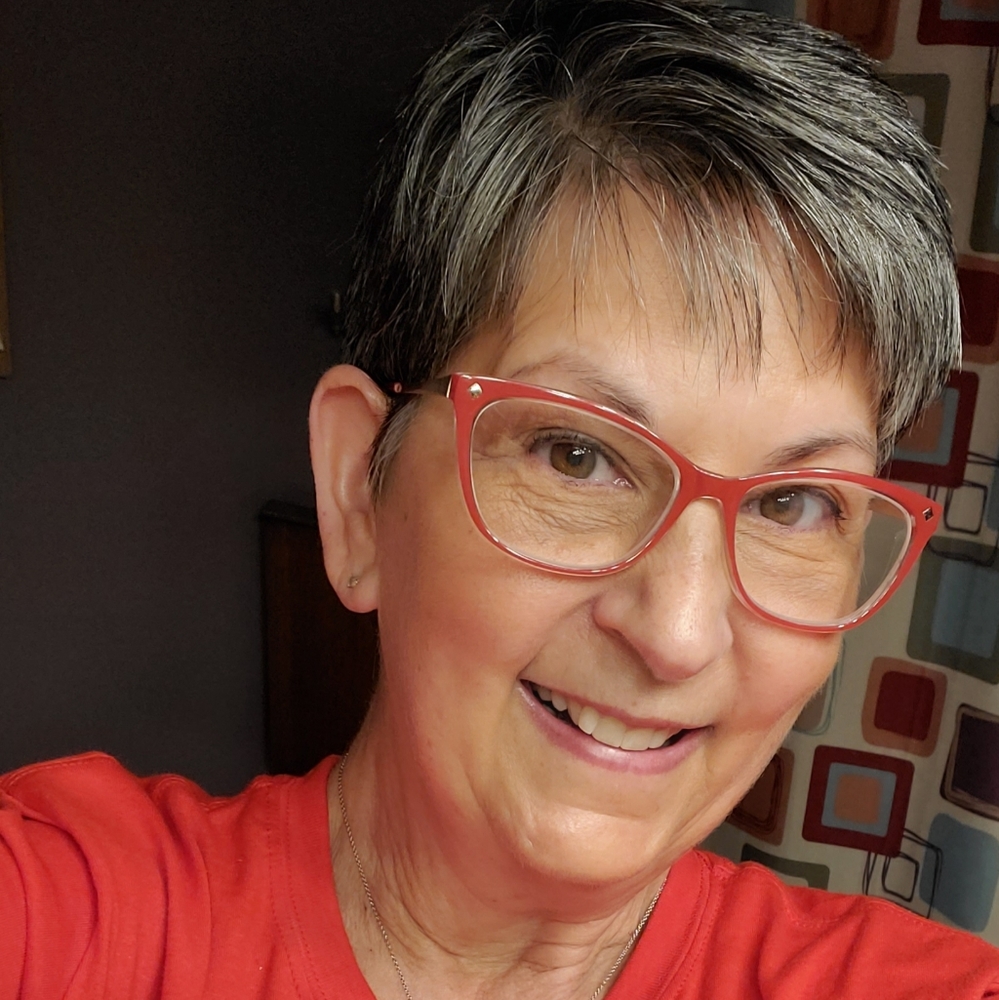 Meet your Posher, Peggy